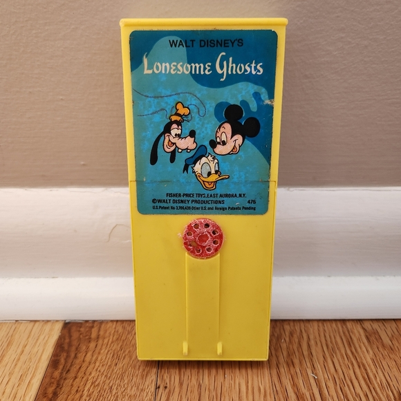 Vintage 1973 Fisher-Price Movie Viewer With Disney Lonesome Ghosts - Picture 10 of 13